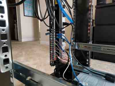 ../../_images/02-keystones.400x300.25.jpg