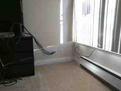 ../../_images/04-empty-corner-destination.400x300.25.jpg