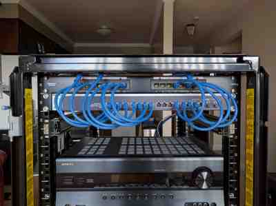 ../../_images/07-patch-panel.400x299.25.jpg