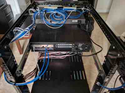 ../../_images/08-ethernet-cables.400x299.25.jpg