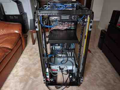 ../../_images/09-rear.400x299.25.jpg