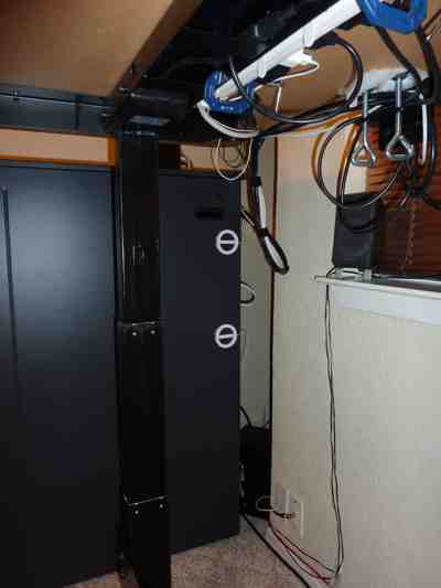 ../../_images/12-besides-raised-desk.400x533.25.jpg