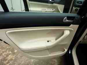 _images/18-driver-rear-door.300x225.25.jpg