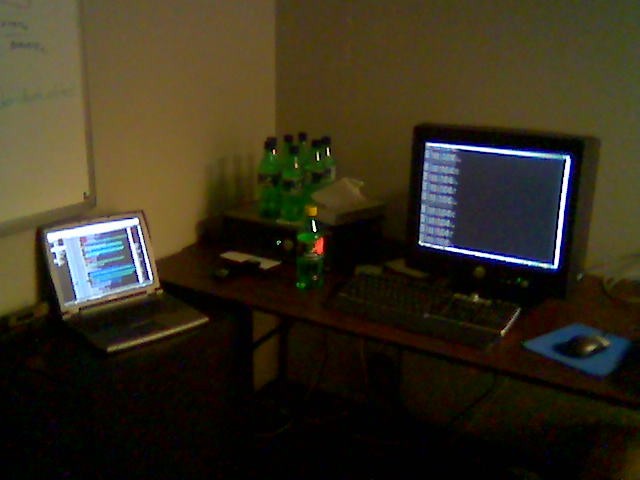 ../../_images/desk-2007-02-21-work-symantec.jpg