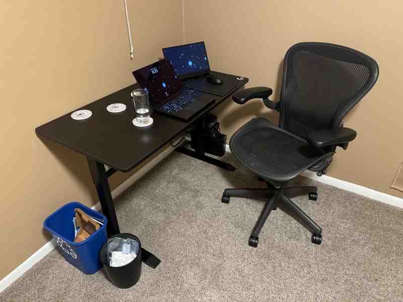 ../../_images/desk-2024-07-24-home-austin.800x600.25.jpeg