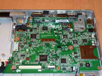 _images/lapdock500_teardown_15_controller2.400x300.25.jpg