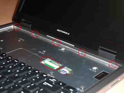 _images/lapdock500_teardown_2_keyboard.400x300.25.jpg