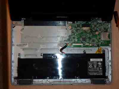_images/lapdock500_teardown_5_inside.400x300.25.jpg