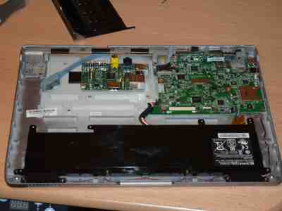 _images/lapdock500_teardown_8_wish.400x300.25.jpg