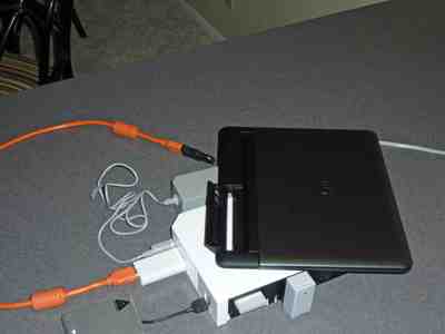 _images/lapdock_wii_hdmi.400x300.25.jpg