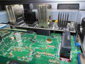 ../../_images/lid-sata.300x225.25.jpeg